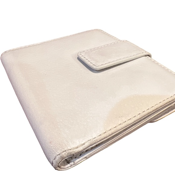 Michael Kors Small Wallet - Picture 7 of 7